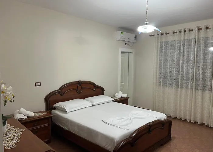 Center Апартаменты Тирана